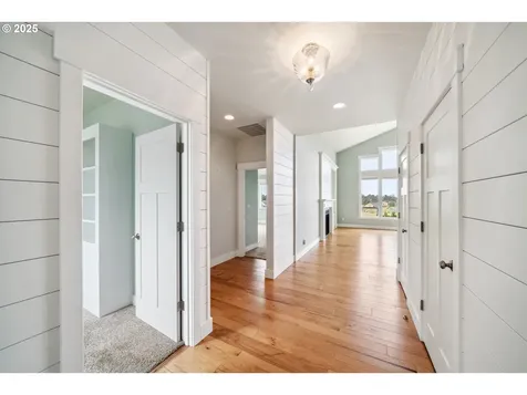 80654 Polo Ridge Road Warrenton OR 97146
