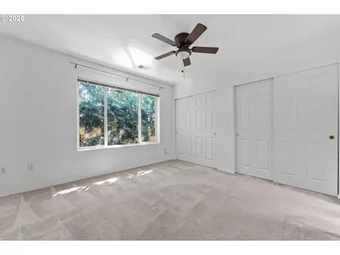 3368 SW Delaney Place Portland OR 97225