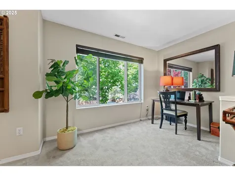 3368 SW Delaney Place Portland OR 97225