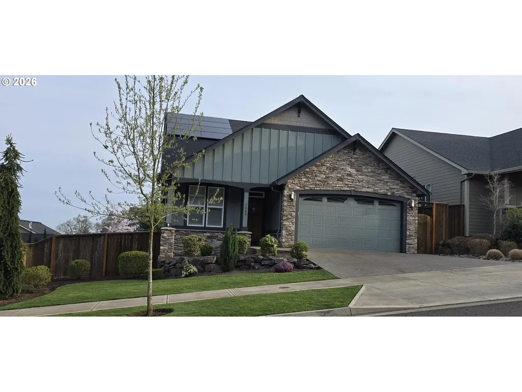 1643 York Butte Avenue SE Salem OR 97306