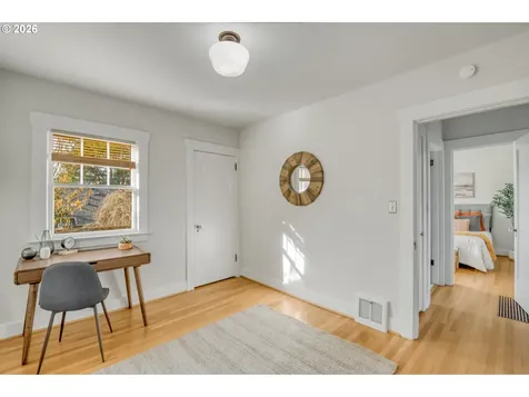 1905 SE 58th Avenue Portland OR 97215