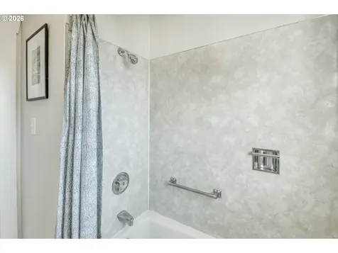 1905 SE 58th Avenue Portland OR 97215