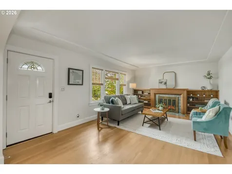 1905 SE 58th Avenue Portland OR 97215