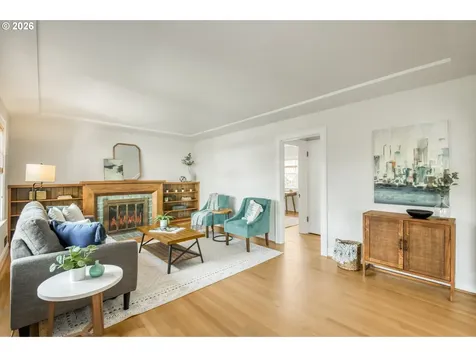 1905 SE 58th Avenue Portland OR 97215