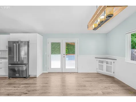 10938 NE Siskiyou Street Portland OR 97220