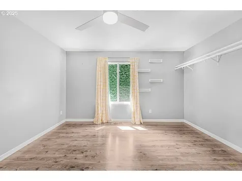 10938 NE Siskiyou Street Portland OR 97220