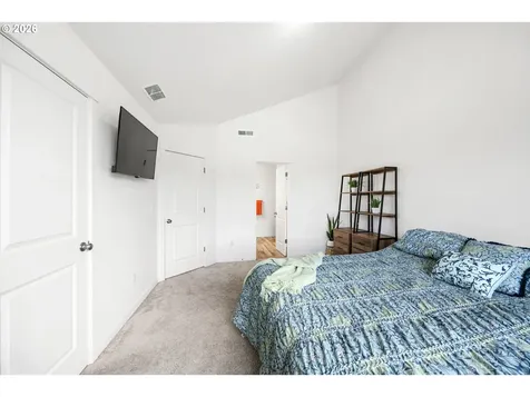 1228 S Quartz Drive Cornelius OR 97113