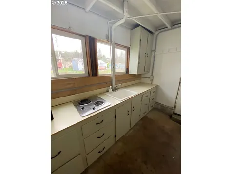 9445 3rd Street Bay City OR 97107
