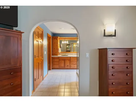 12000 NE 227th Avenue Brush Prairie WA 98606