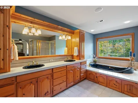 12000 NE 227th Avenue Brush Prairie WA 98606