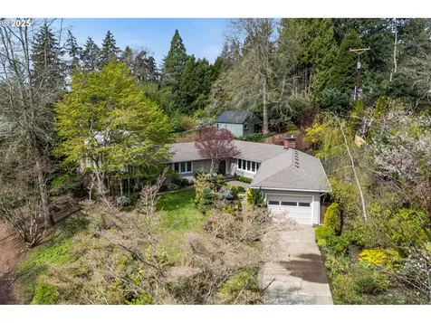 2329 SW Mitchell Street Portland OR 97239