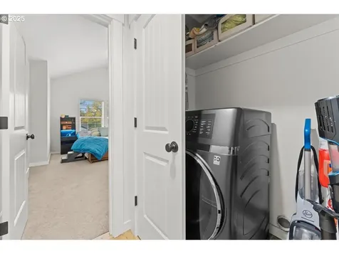 7908 SE Harney Street Portland OR 97206