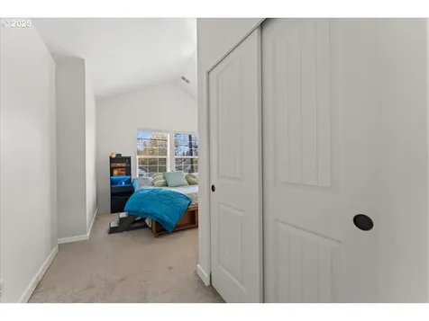 7908 SE Harney Street Portland OR 97206