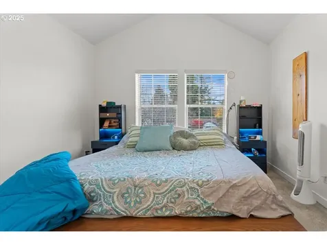 7908 SE Harney Street Portland OR 97206