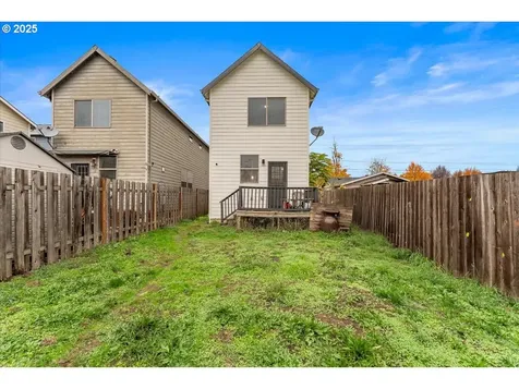 7908 SE Harney Street Portland OR 97206