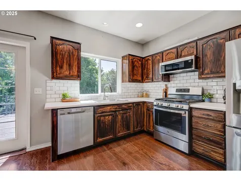 2010 SW 6th Avenue Camas WA 98607