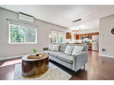 2010 SW 6th Avenue Camas WA 98607