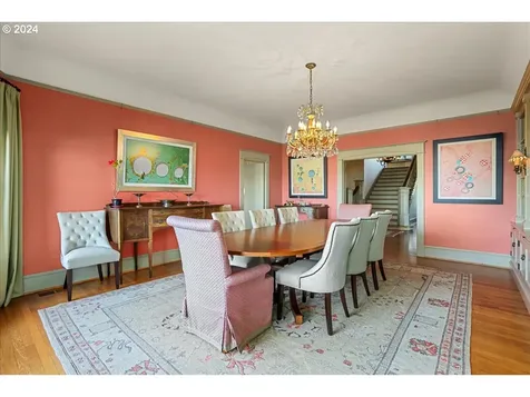 1960 SW 16th Avenue Portland OR 97201