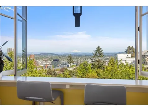 1960 SW 16th Avenue Portland OR 97201