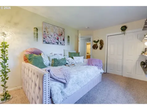 20819 SW Vicki Lane Beaverton OR 97007