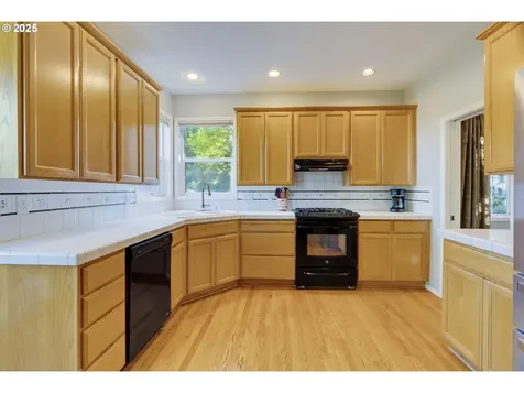 20819 SW Vicki Lane Beaverton OR 97007
