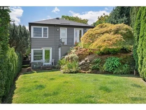 8007 SW Burlingame Avenue Portland OR 97219