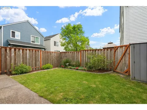 42057 NW Barton Court Banks OR 97106