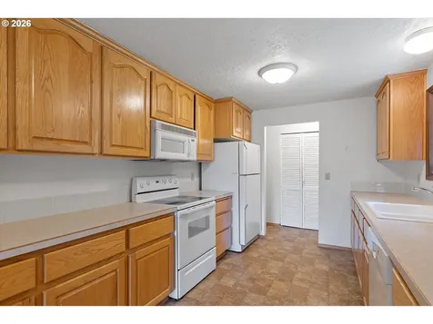 14630 NW Orchard View Road Mcminnville OR 97128