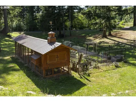 33005 NE Ammeter Road Washougal WA 98671