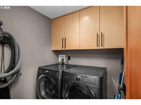 1133 Spyglass Drive Eugene OR 97401