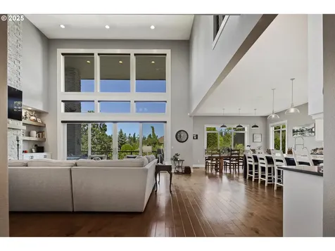 2426 Haskins Road West Linn OR 97068