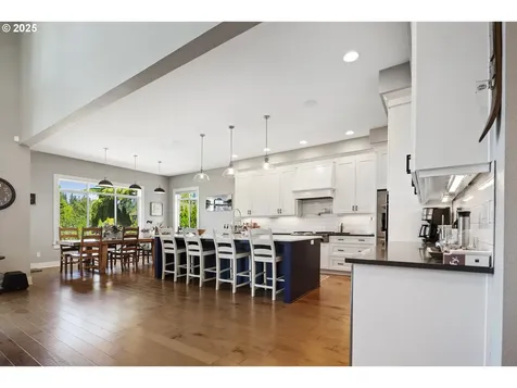 2426 Haskins Road West Linn OR 97068