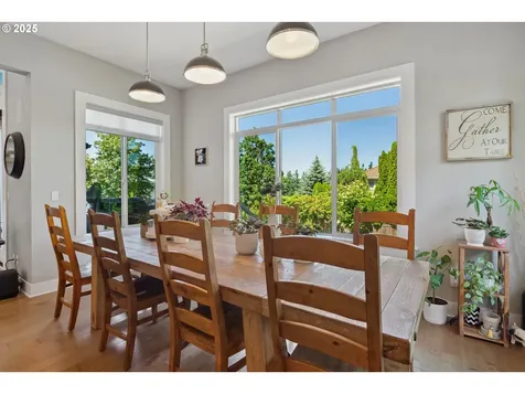 2426 Haskins Road West Linn OR 97068