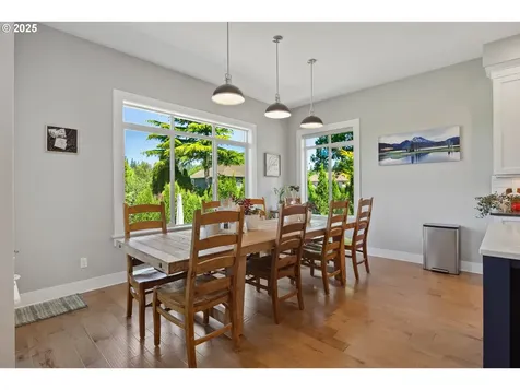 2426 Haskins Road West Linn OR 97068