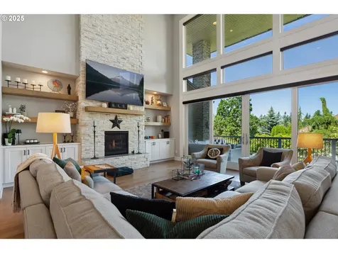 2426 Haskins Road West Linn OR 97068