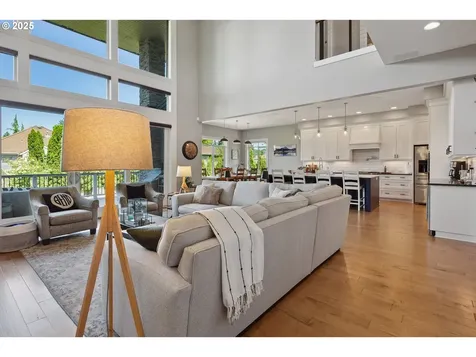 2426 Haskins Road West Linn OR 97068