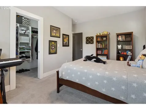 2426 Haskins Road West Linn OR 97068