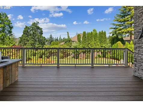 2426 Haskins Road West Linn OR 97068