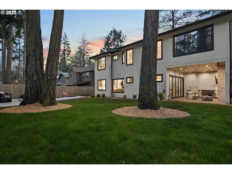 15868 Parker Road Lake Oswego OR 97035