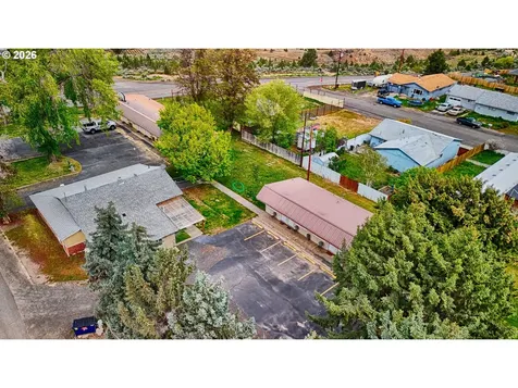 616 Mill Street Maupin OR 97037