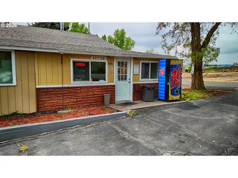 616 Mill Street Maupin OR 97037
