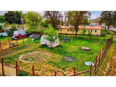 616 Mill Street Maupin OR 97037