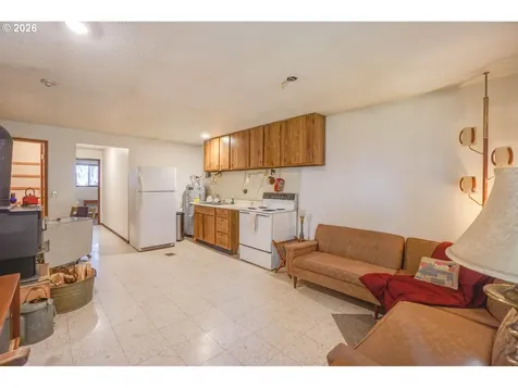 15614 NW 11th Avenue Vancouver WA 98685
