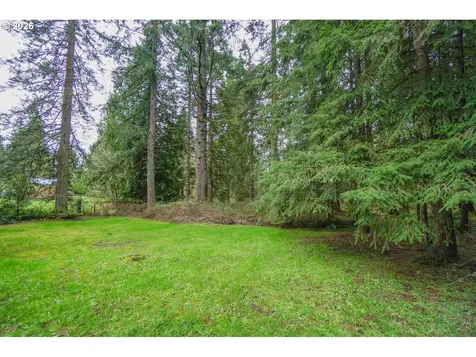 15614 NW 11th Avenue Vancouver WA 98685