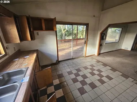 8105 SE 282nd Avenue Gresham OR 97080