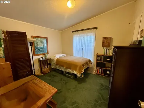 665 Village Pines Drive Coos Bay OR 97420