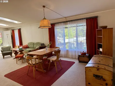 665 Village Pines Drive Coos Bay OR 97420