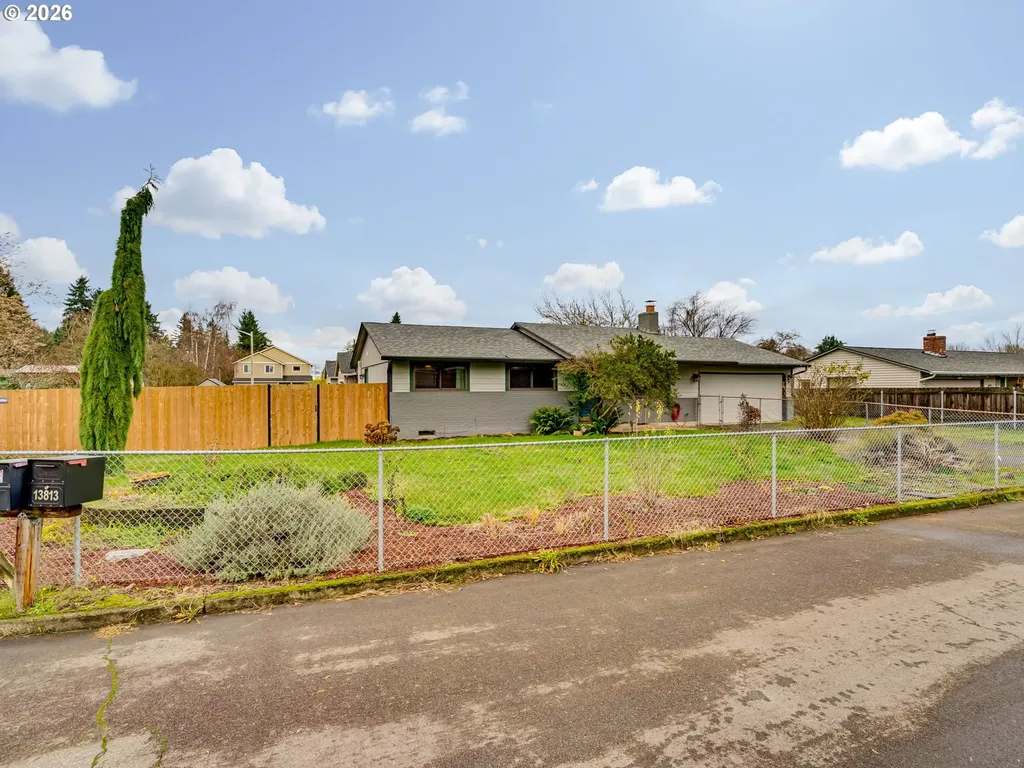 13817 NE 79th Street Vancouver WA 98682