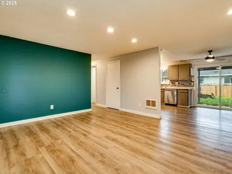 13817 NE 79th Street Vancouver WA 98682
