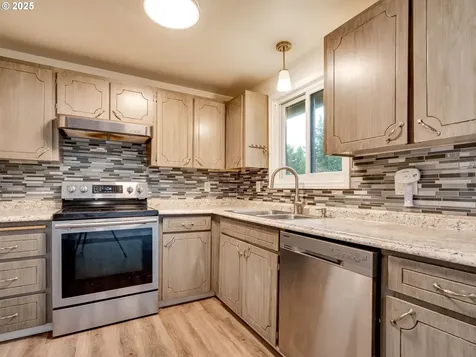 13817 NE 79th Street Vancouver WA 98682